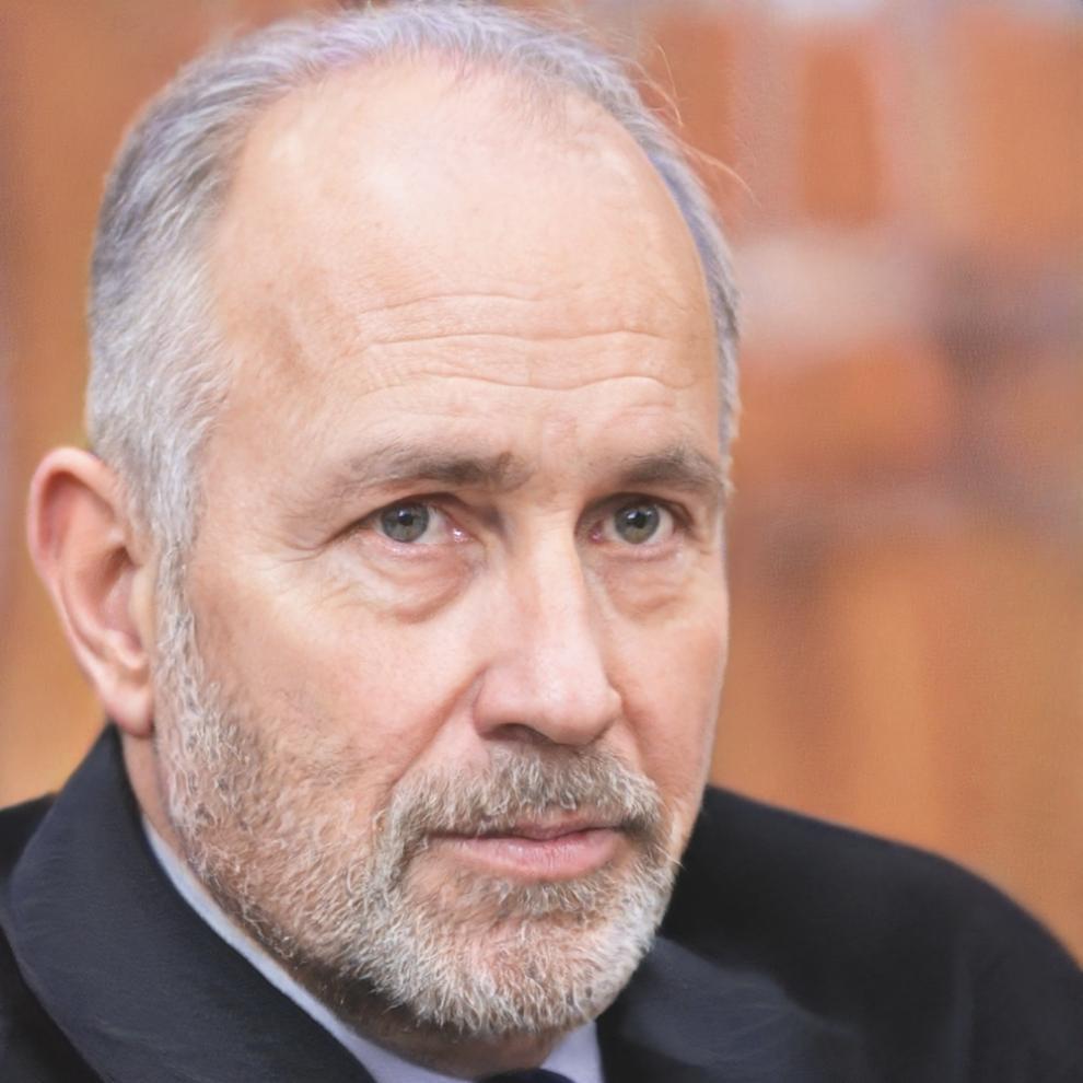 Finanzberater erklärt Risikomanagement-Strategien